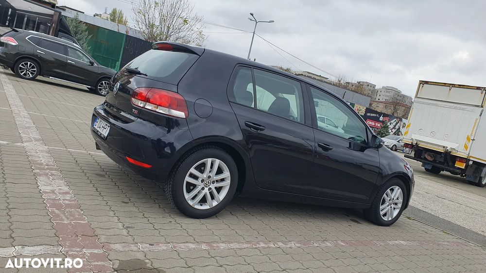 Volkswagen Golf 1.4 TSI Highline - 26