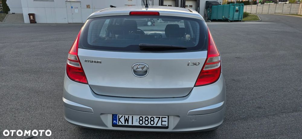 Hyundai i30 1.6 CRDi Comfort - 3