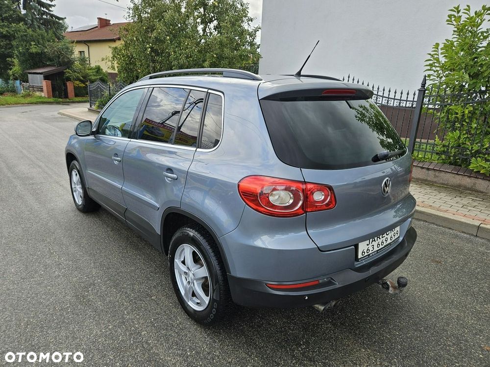Volkswagen Tiguan - 6