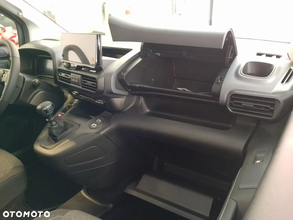 Opel Combo L 1.5 BlueHDi S&S GS - 23