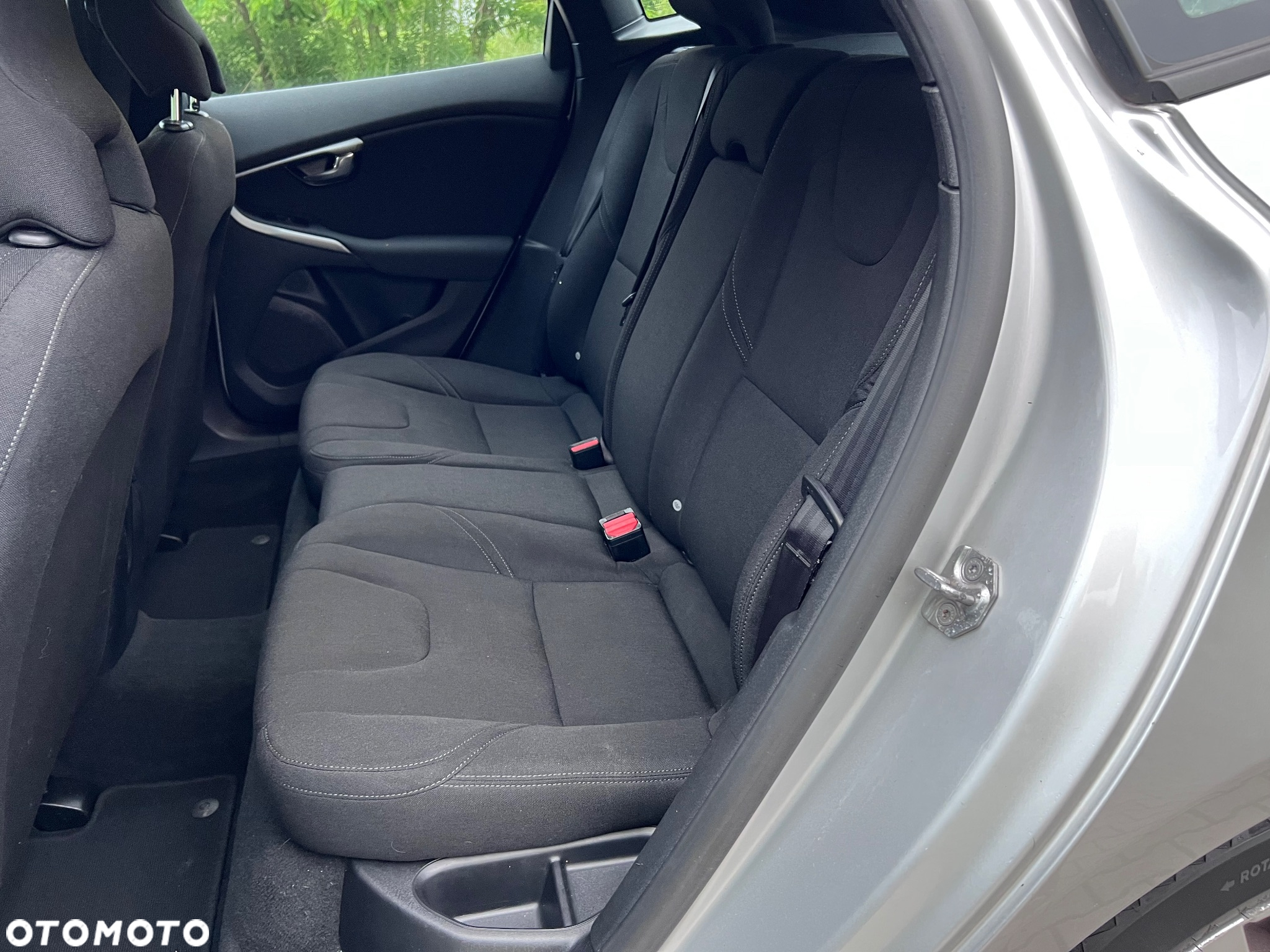 Volvo V40 D2 Drive-E Base - 24