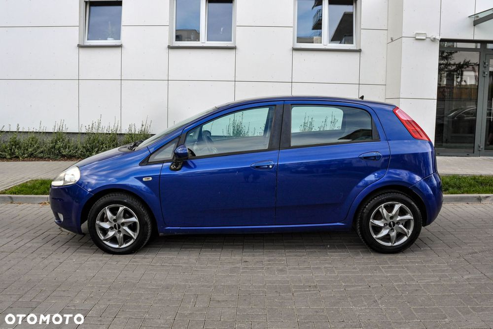 Fiat Grande Punto - 2