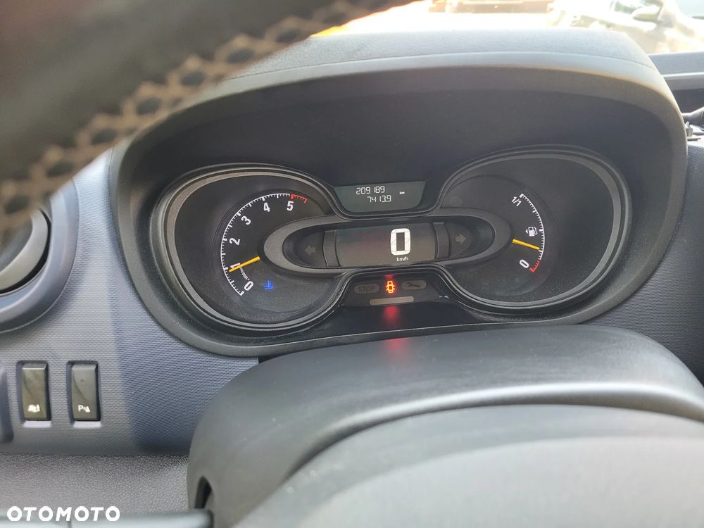 Opel Vivaro - 13