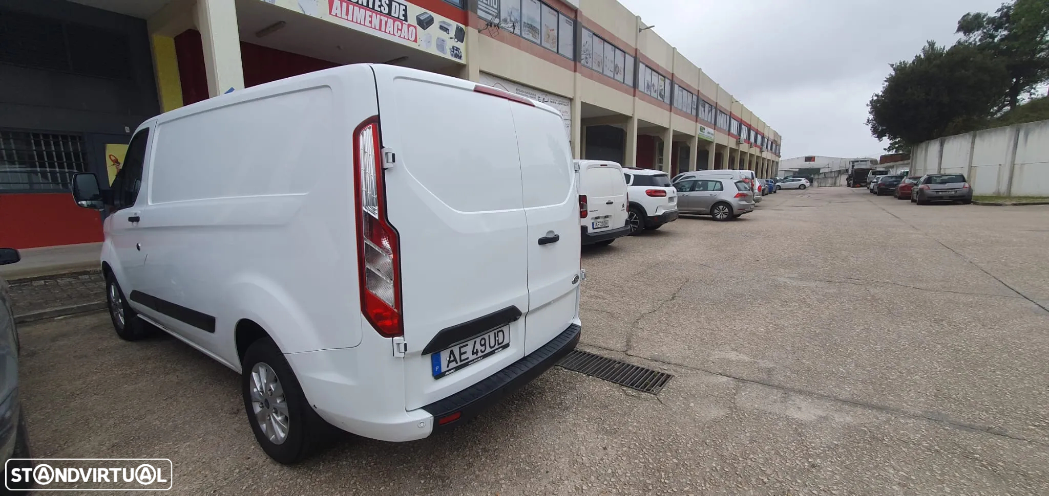 Ford Transit CUSTOM - 3