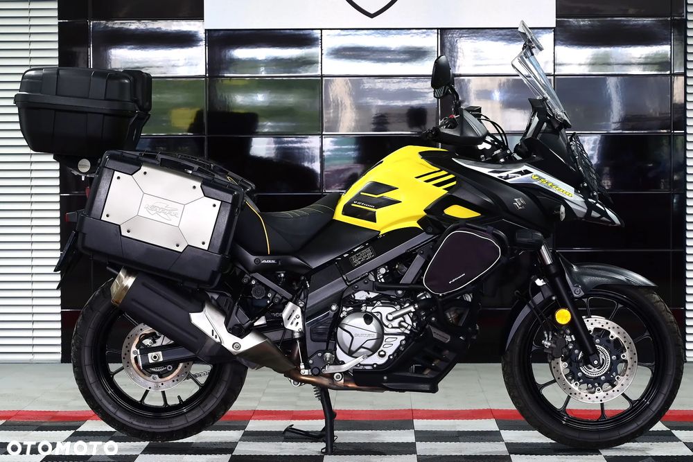 Suzuki V-STROM - 30