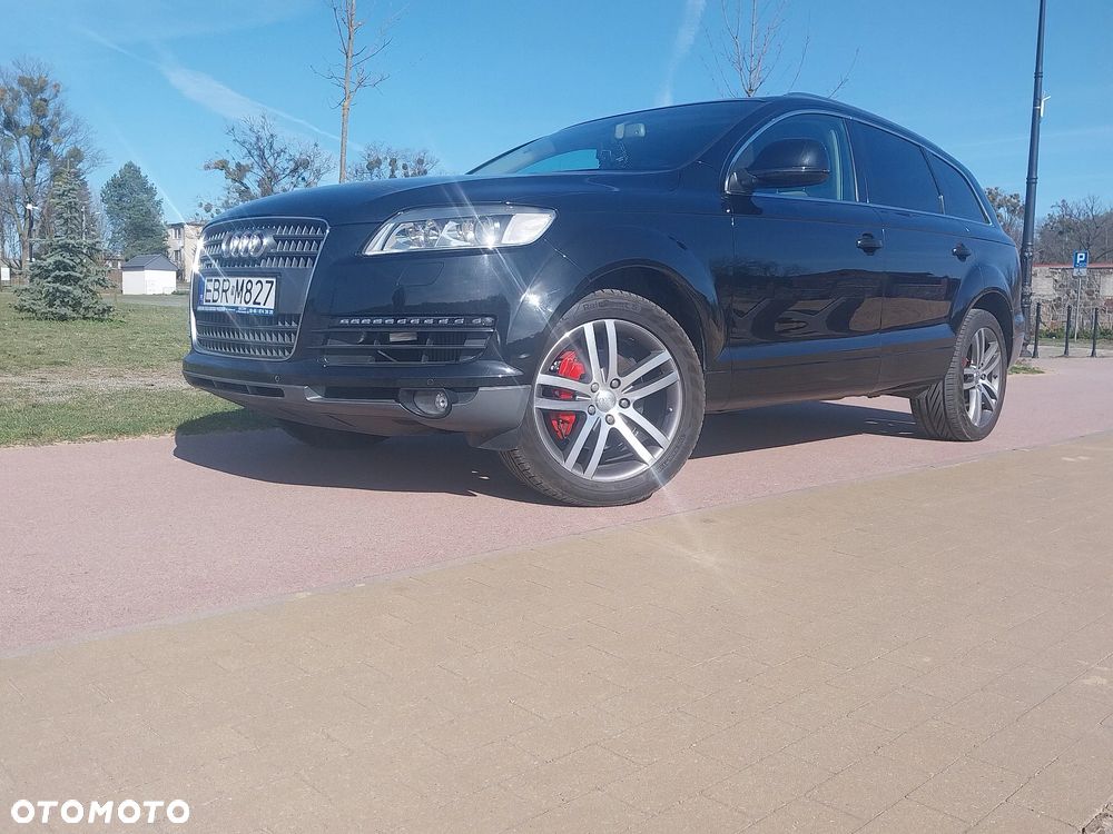 Audi Q7 - 11