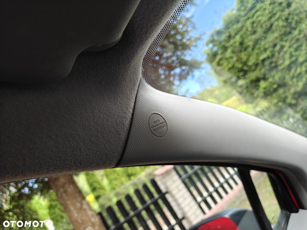 Toyota Yaris - 23