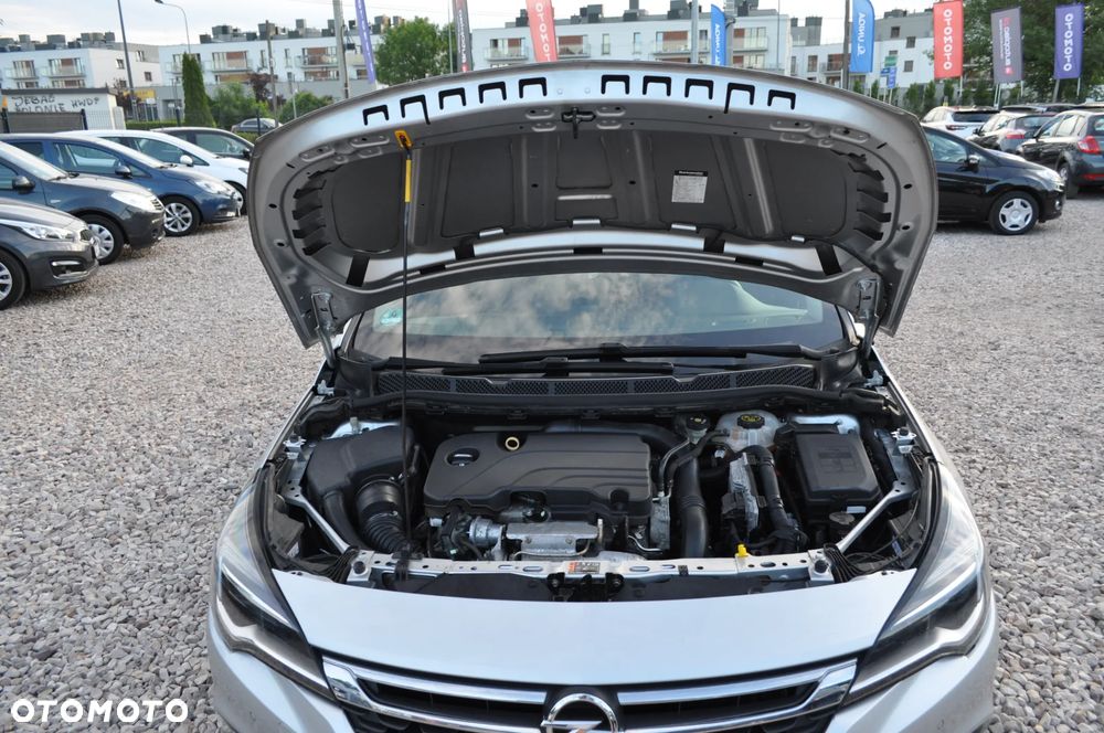 Opel Astra 1.4 Turbo Dynamic - 23
