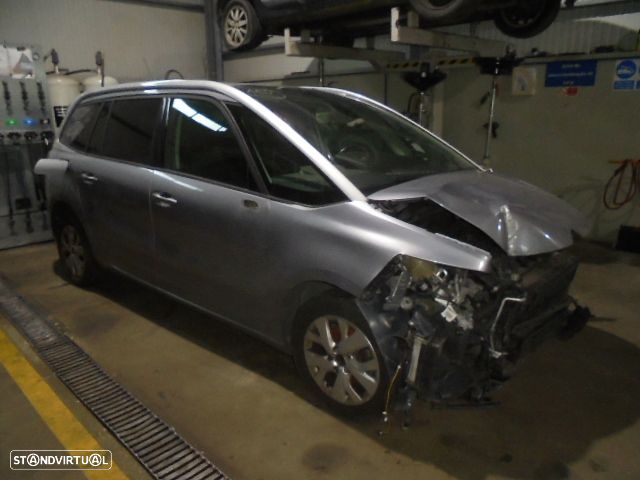 Carro MOT: YHZ  DV5RC CITROEN C4 GRAND PICASSO 2 2020 1.5HDI 130CV 5P CINZA DIESEL - 8