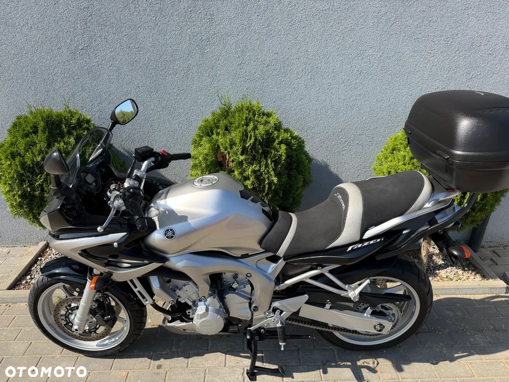 Yamaha FZ - 35
