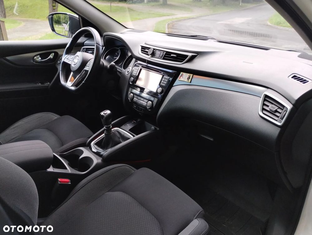 Nissan Qashqai 1.2 DIG-T N-Connecta - 13