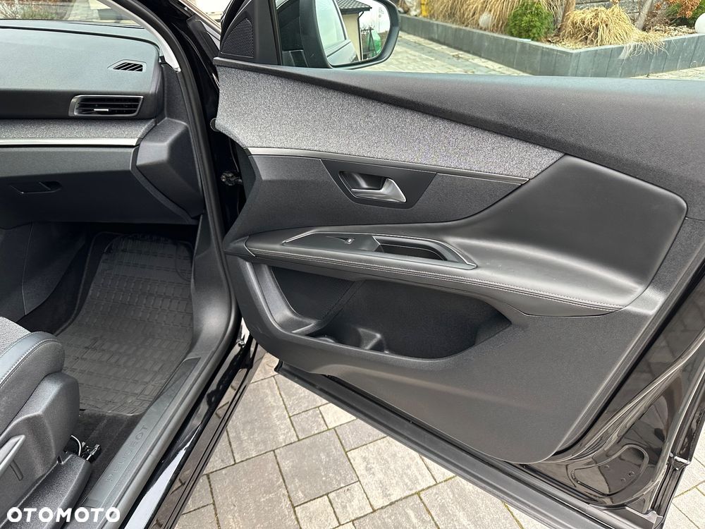 Peugeot 3008 THP 165 EAT6 Stop & Start Allure - 18