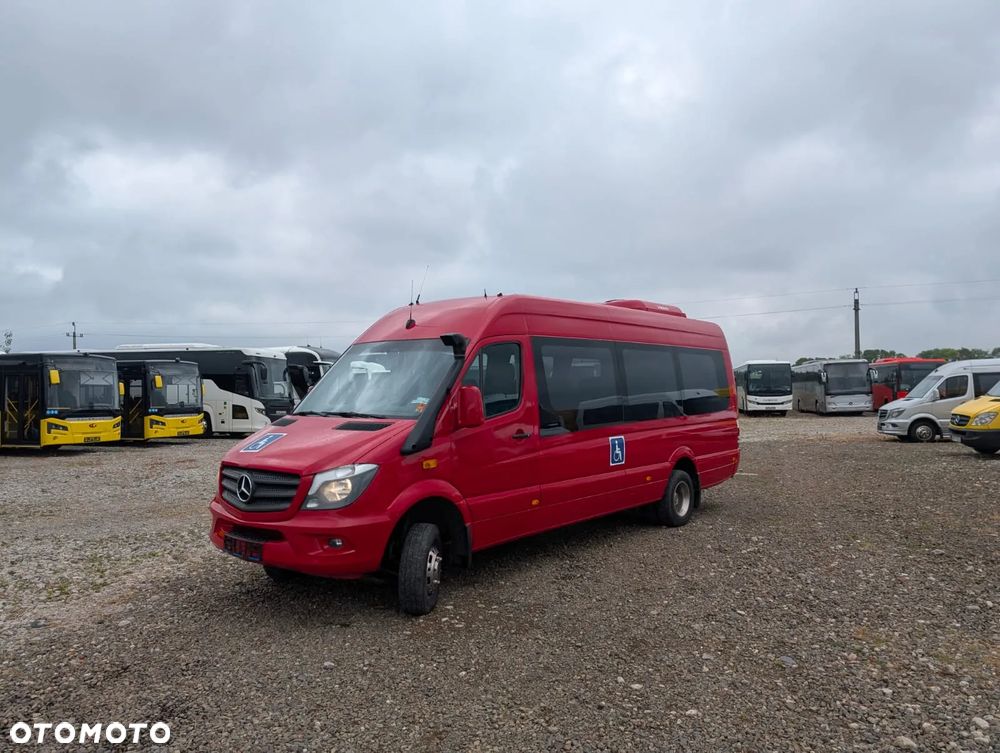 Mercedes-Benz Sprinter 519 - 11