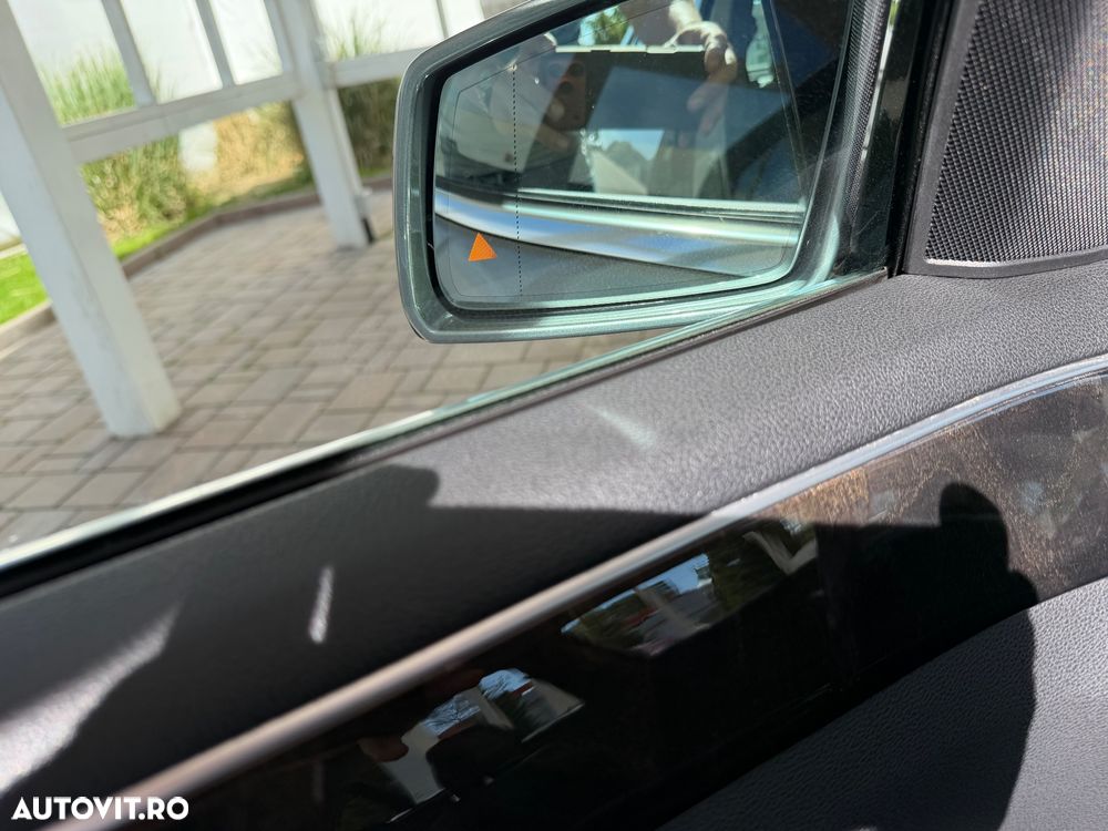 Mercedes-Benz E 250 CDI 4MATIC Aut. - 24