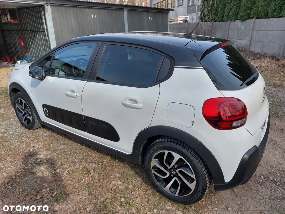 Citroën C3 1.2 PureTech Shine - 2