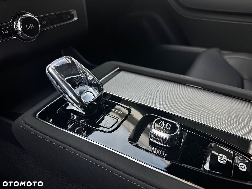 Volvo XC 90 B5 B AWD Ultra Black Edition 7os - 8