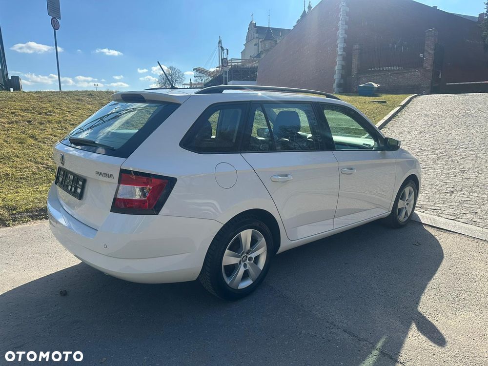 Skoda Fabia 1.0 Active - 5