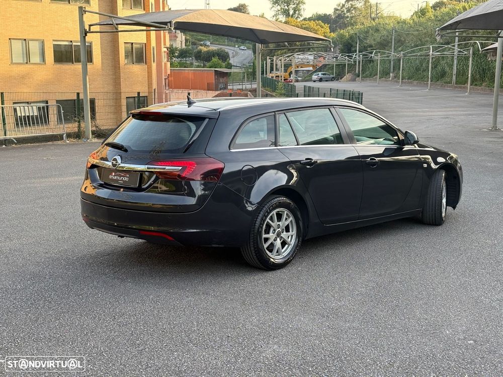Opel Insignia Sports Tourer - 7