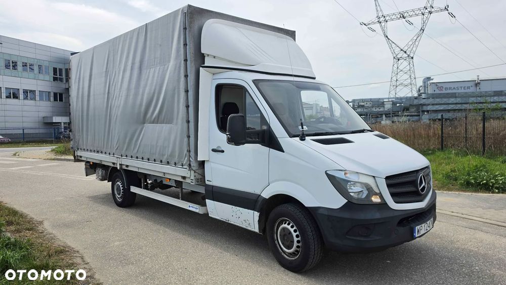 Mercedes-Benz SPRINTER - 3