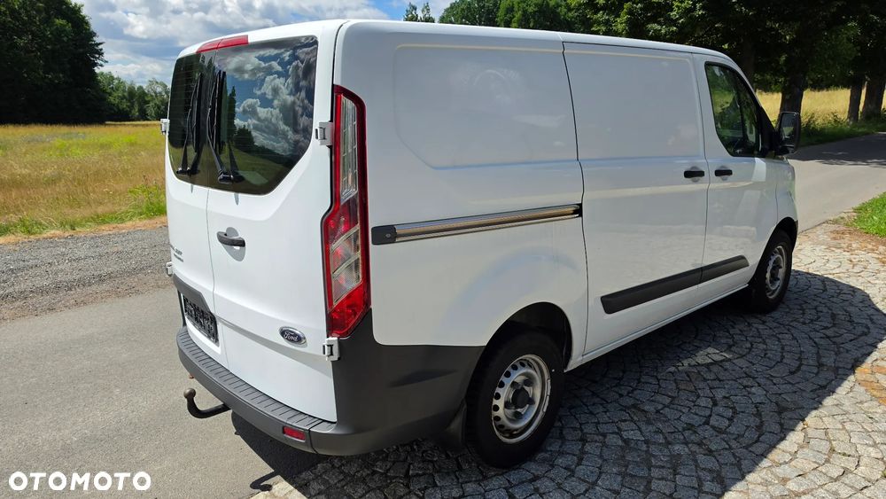 Ford Transit Custom - 6