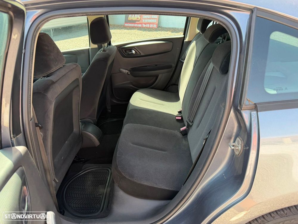Citroën C4 1.6 HDi Attraction - 9