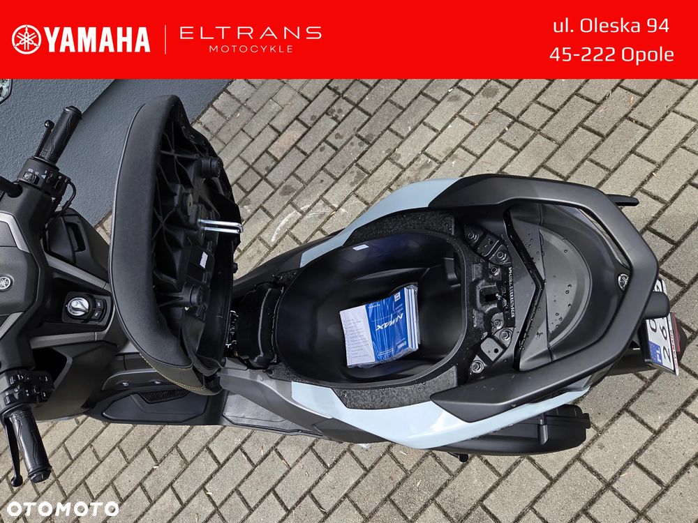 Yamaha NMAX - 15