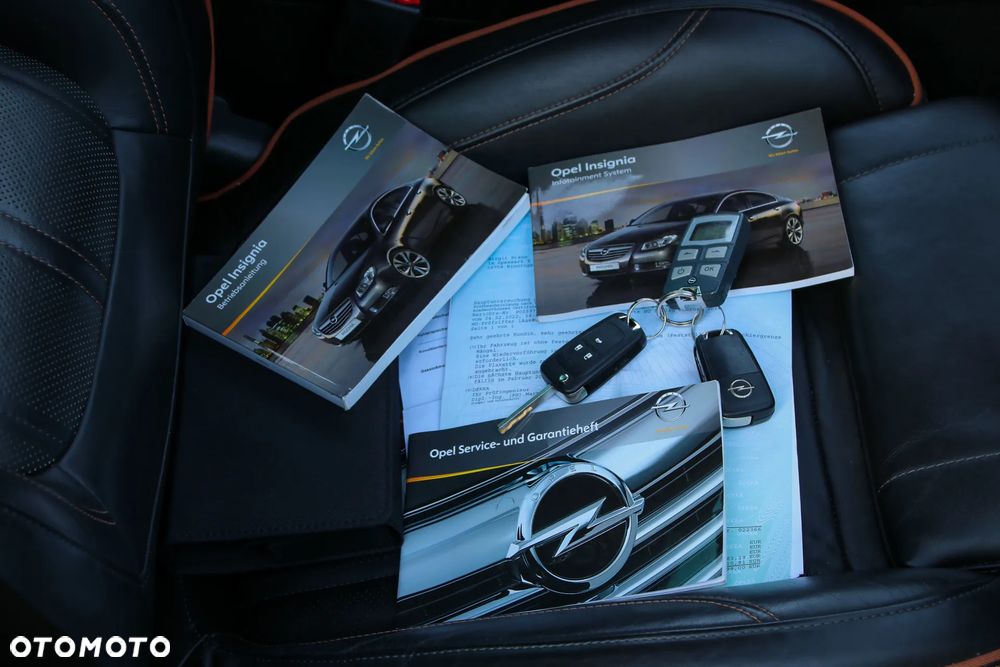 Opel Insignia 2.0 CDTI Cosmo 4x4 - 40