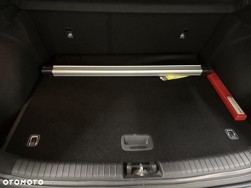 Kia Ceed 1.5 T-GDI M DCT - 22