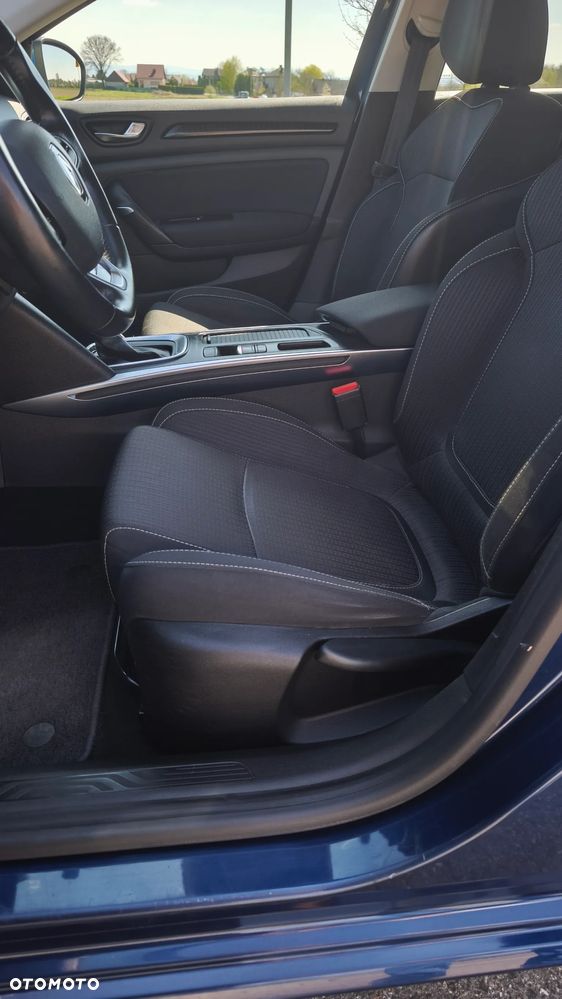 Renault Megane 1.5 dCi Zen EDC - 9