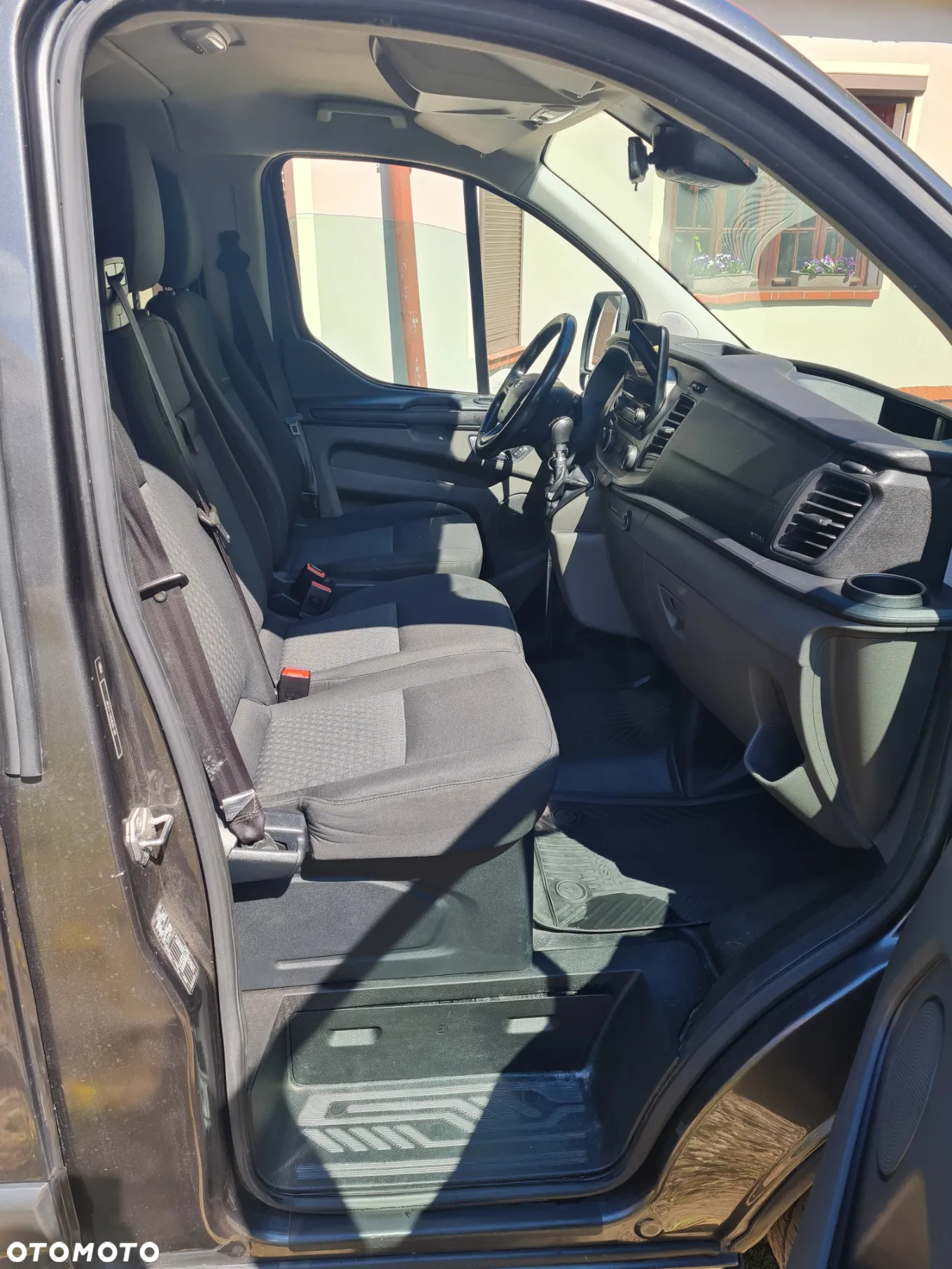 Ford Transit Custom - 10
