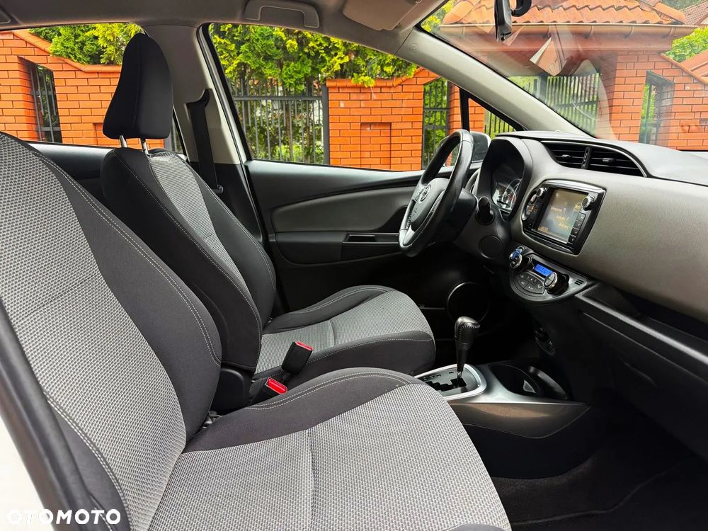 Toyota Yaris 1.5 VVT-i Comfort - 28