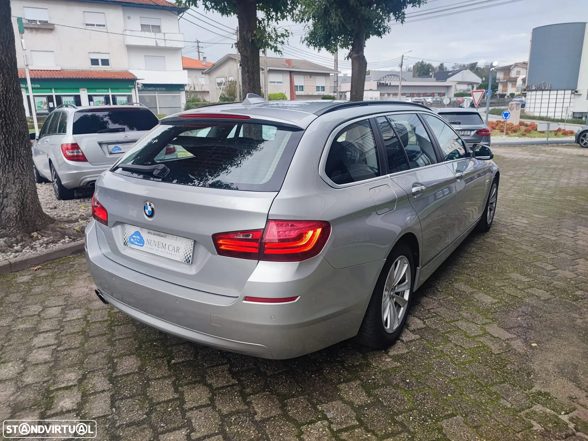 BMW 520 d Line Luxury Auto - 5