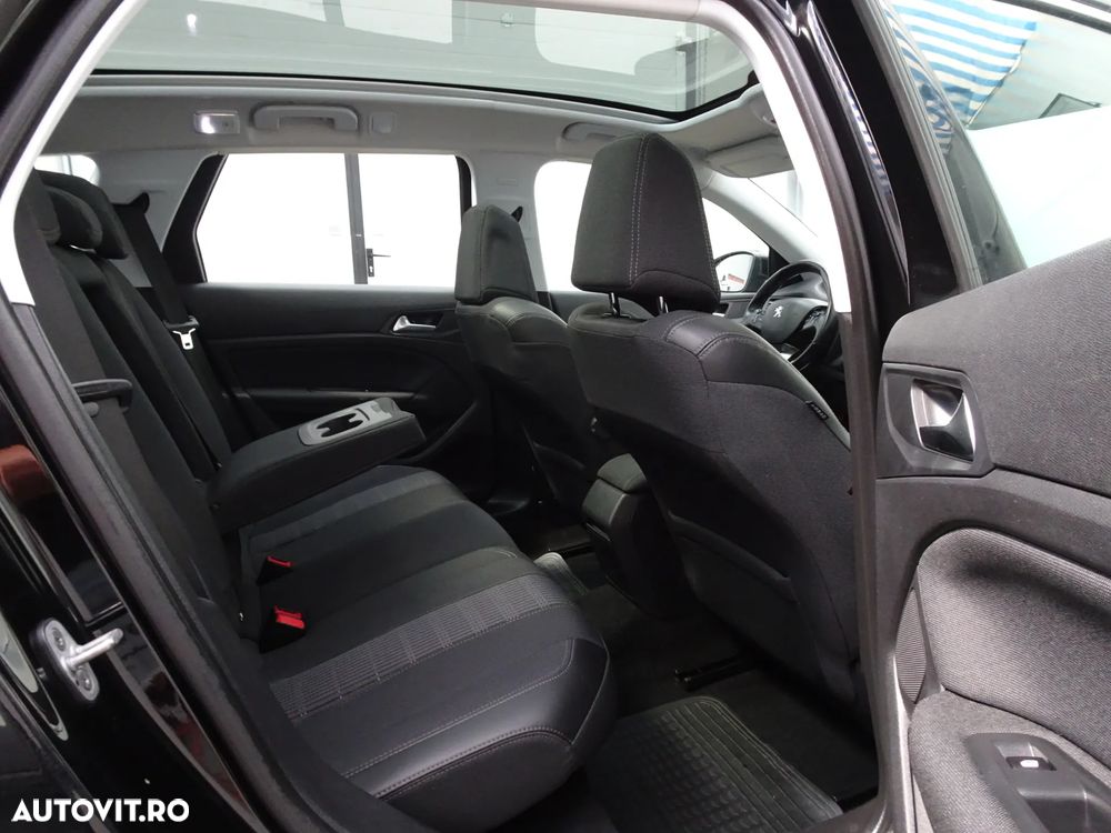 Peugeot 308 BlueHDi FAP 150 EAT6 Stop&Start GT-Line Edition - 11