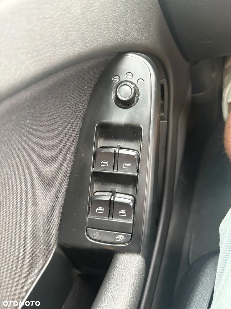 Audi A4 Avant 2.0 TDI - 12