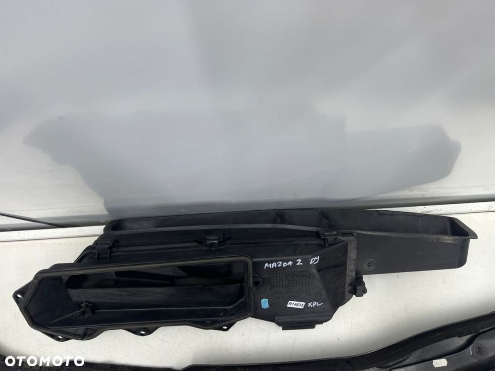 Podszybie Mazda 2 I DY 02-07r. dolne górne kierownica powietrza kabiny KOMPLET - 3