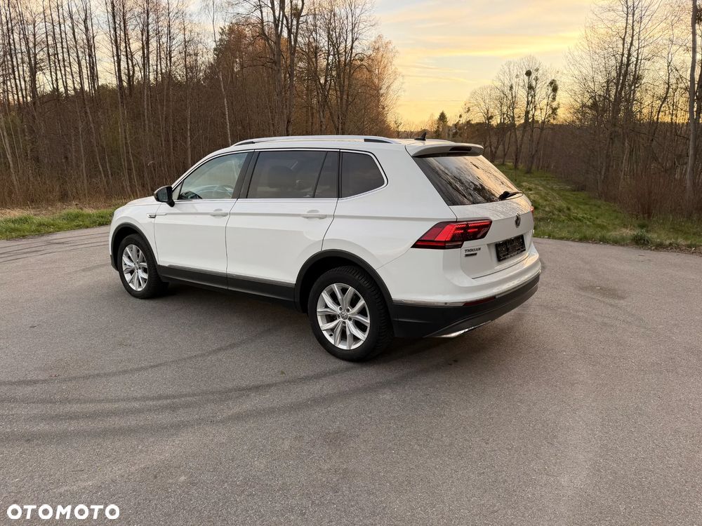 Volkswagen Tiguan 2.0 TDI SCR 4Motion (BlueMotion Techn.) DSG Highline - 4