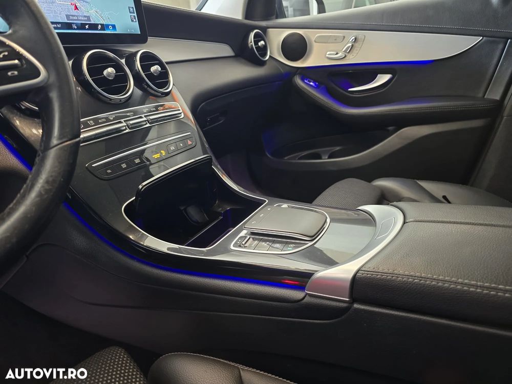Mercedes-Benz GLC 300 d 4MATIC - 5