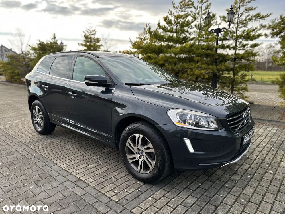 Volvo XC 60 D3 Momentum - 1
