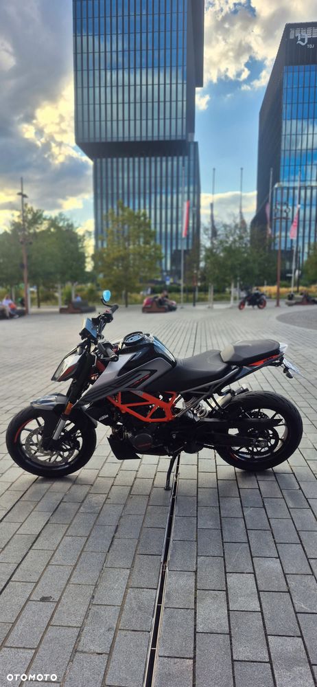 KTM Duke 125 - 4
