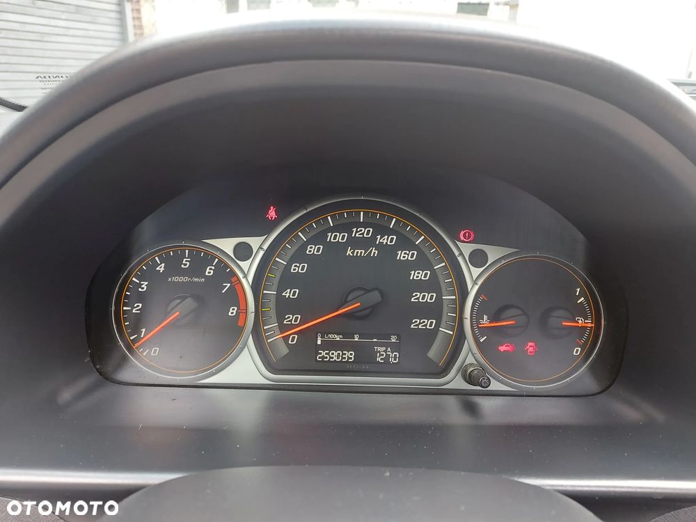 Honda CR-V 2.0i Executive - 31