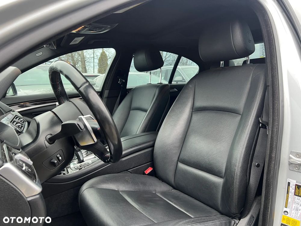 BMW Seria 5 - 11