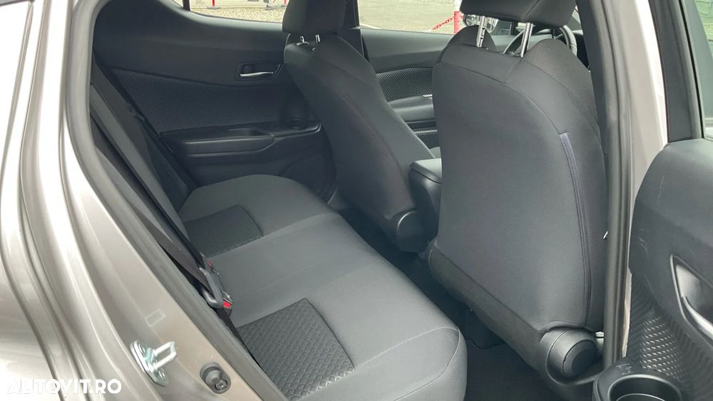 Toyota C-HR 1.8 HSD 122 CP 4x2 CVT Core - 15