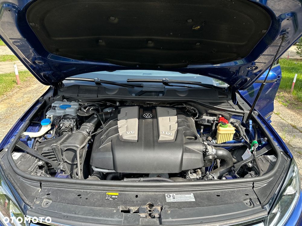 Volkswagen Touareg 3.0 V6 TDI BMT Perfectline R-Style - 22