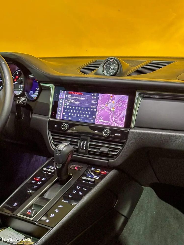 Porsche Macan T - 5