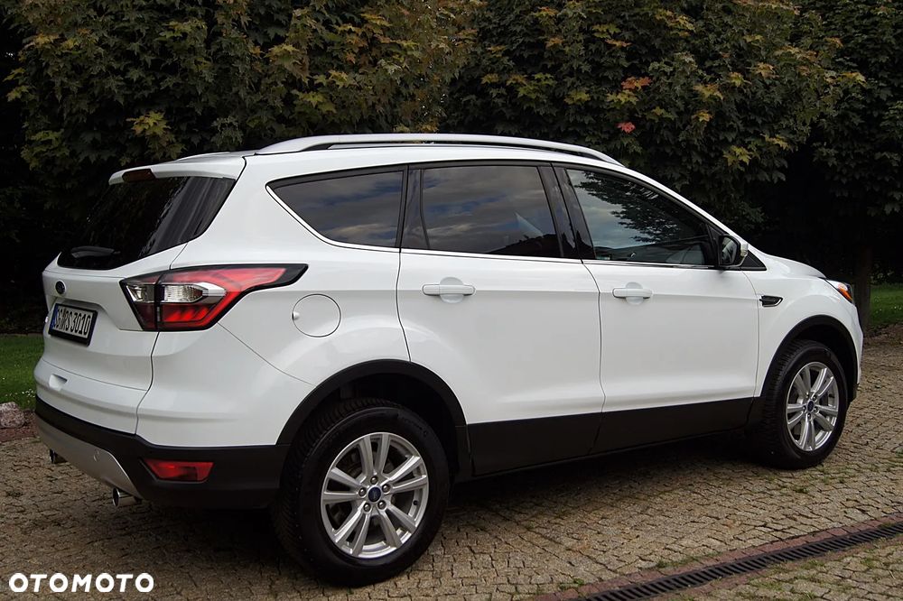 Ford Kuga - 13