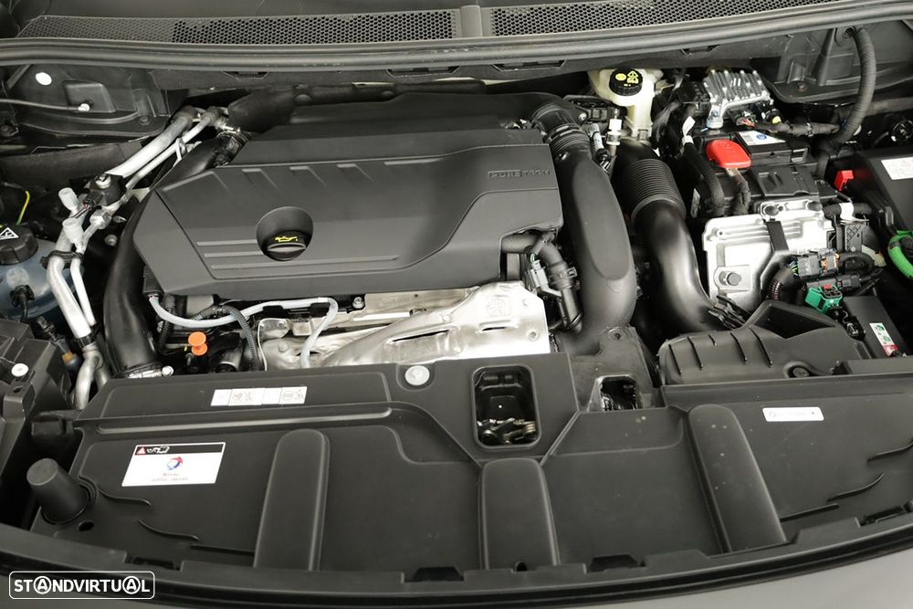 Peugeot 3008 1.6 Hybrid Allure e-EAT8 - 26