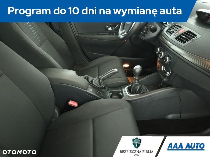 Renault Megane - 8