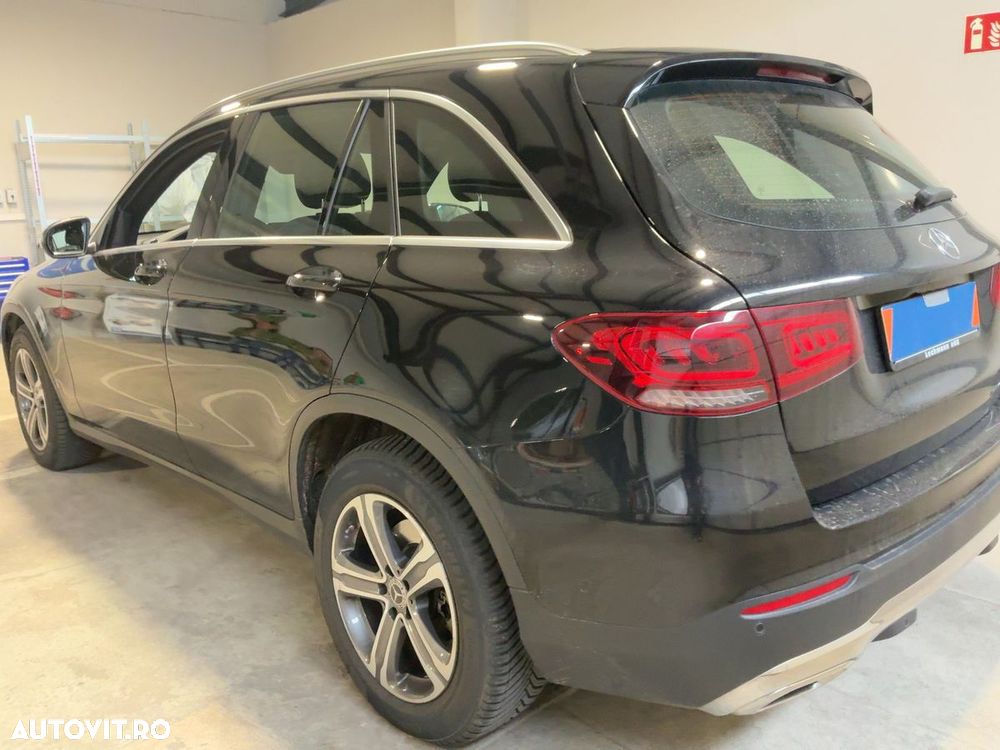 Mercedes-Benz GLC 200 4MATIC 9G-TRONIC - 2