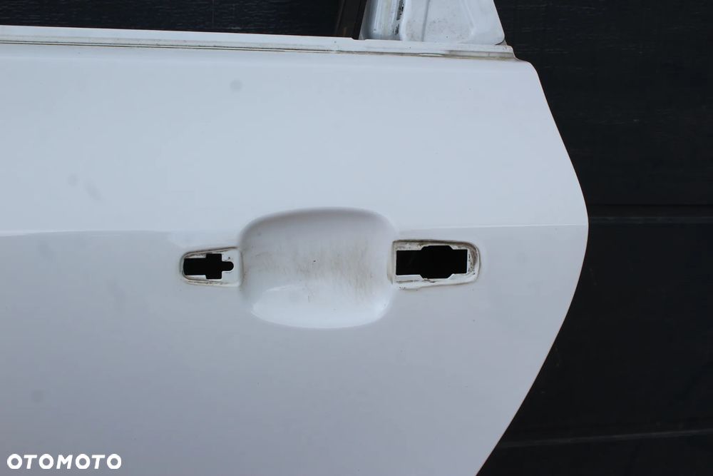 DRZWI LEWY TYŁ TYLNE LEWE OPEL ASTRA J KOMBI Y40R - 4