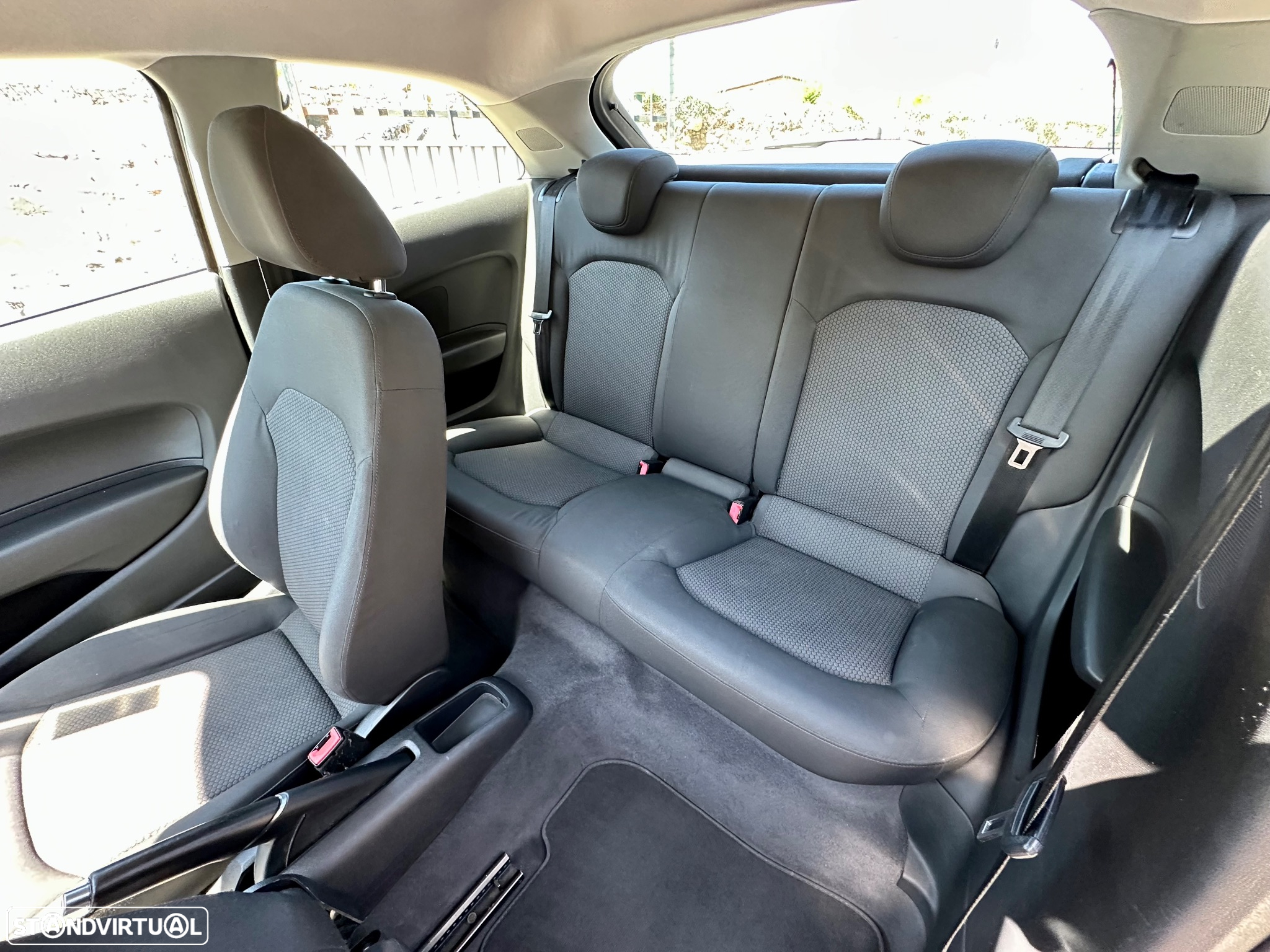Audi A1 1.6 TDI Advance - 25